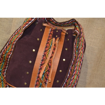 Torebka worek etno ze skóry bordowa z kwiatowym haftem